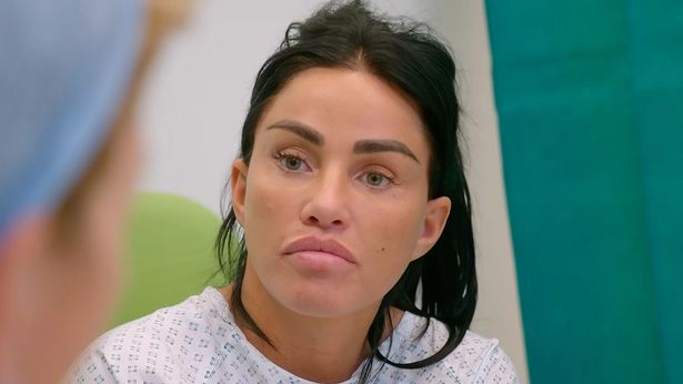 Katie Price tem uma história ruim com animais de estimação